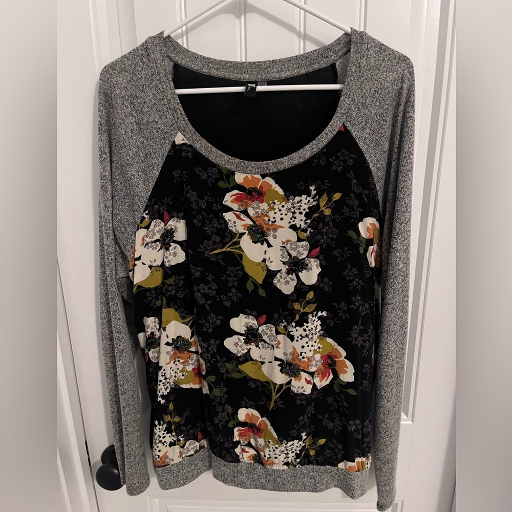 Women’s sweater